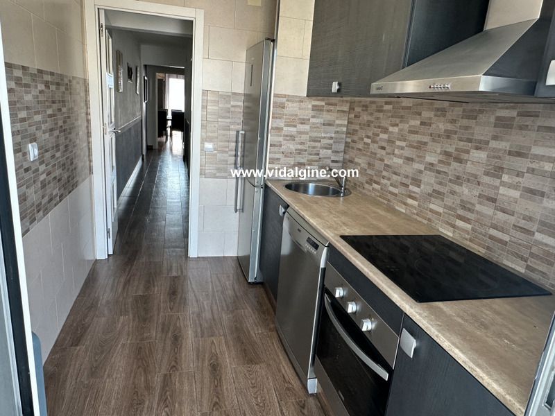 3 bedrooms Apartment in Lleida, Spain No. 179719