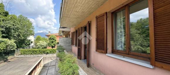 4 rooms Apartment in Scanzorosciate, Italy No. 286825 26