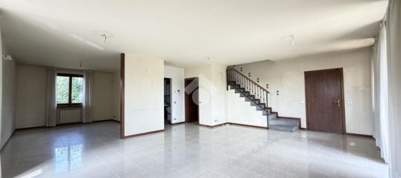 4 rooms Apartment in Scanzorosciate, Italy No. 286825 16