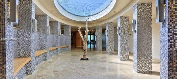 1 Schlafzimmer Gewerbliche Immobilien in Miami, USA, Nr. 615005 3