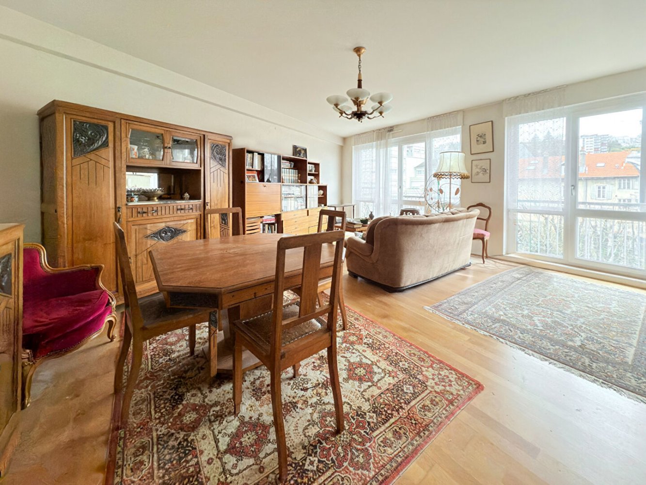 Apartamento de 2 dormitorios en Epinal, France No. 158005