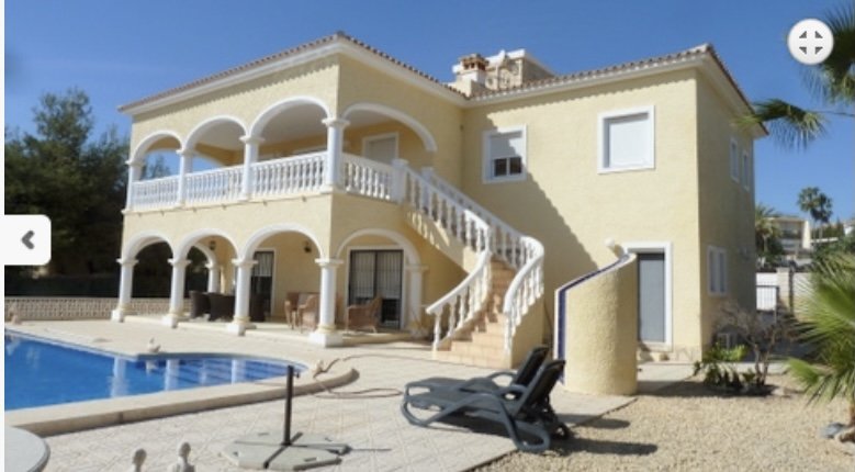 5 bedrooms Villa in La Nucia, Spain No. 4311