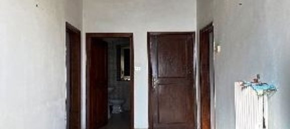 4 rooms Apartment in Scarperia e San Piero, Italy No. 152976 7