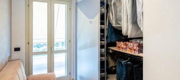 Вилла с 8 комнатами в Изео, Италия № 9248 21