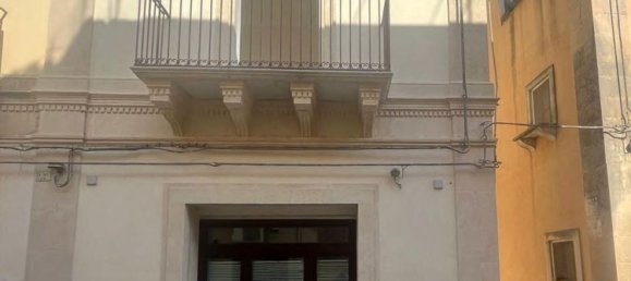 Дом с 5 спальнями в Ното, Италия № 377806 3