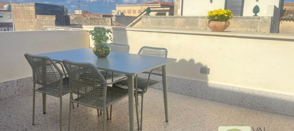 Дом с 5 спальнями в Ното, Италия № 377806 40