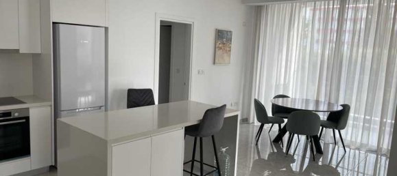 2 bedrooms Apartment in Limassol, Cyprus No. 14047 7