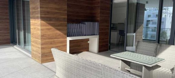 2 bedrooms Apartment in Limassol, Cyprus No. 14047 5