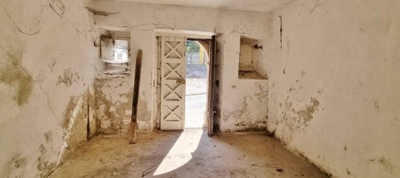 10 rooms House in Castel Baronia, Italy No. 113695 21