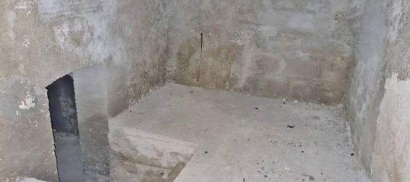 10 rooms House in Castel Baronia, Italy No. 113695 4