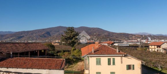 8 rooms House in Verzuolo, Italy No. 25228 7