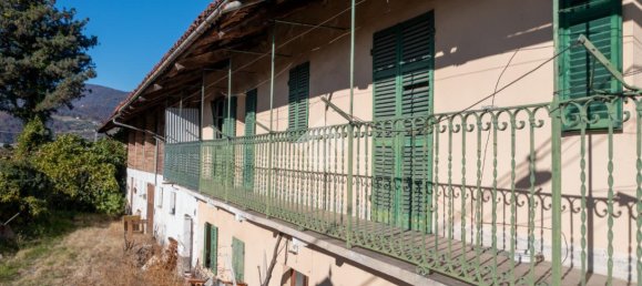 8 rooms House in Verzuolo, Italy No. 25228 17