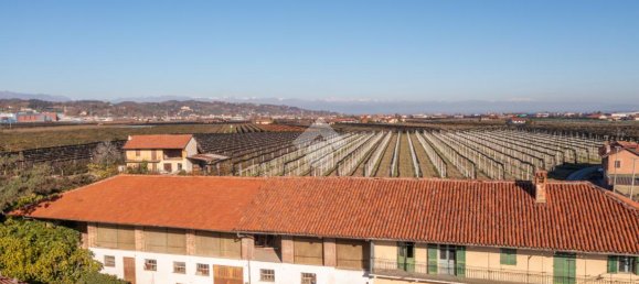 8 rooms House in Verzuolo, Italy No. 25228 2