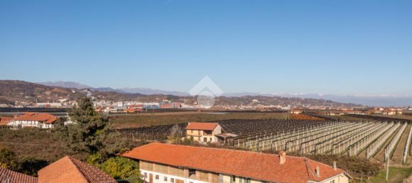 8 rooms House in Verzuolo, Italy No. 25228 11