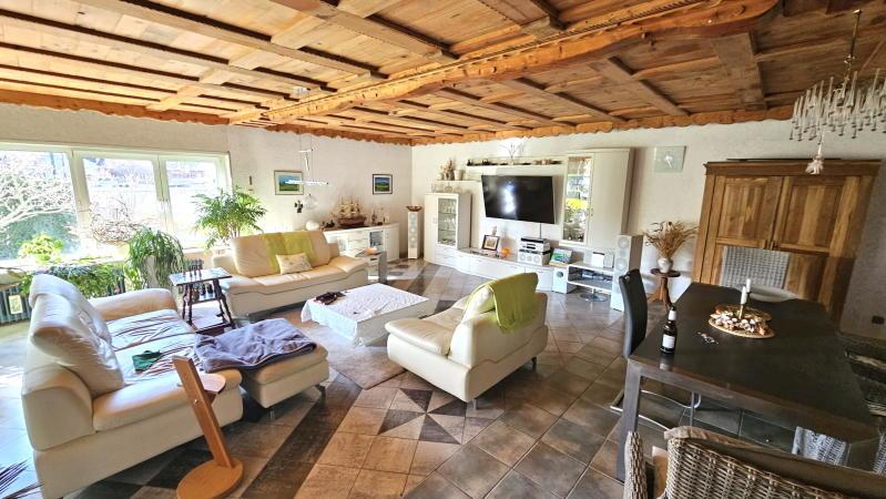 Moradia em banda de 13 divisões em Ludwigshafen am Rhein, Germany N.º 76676