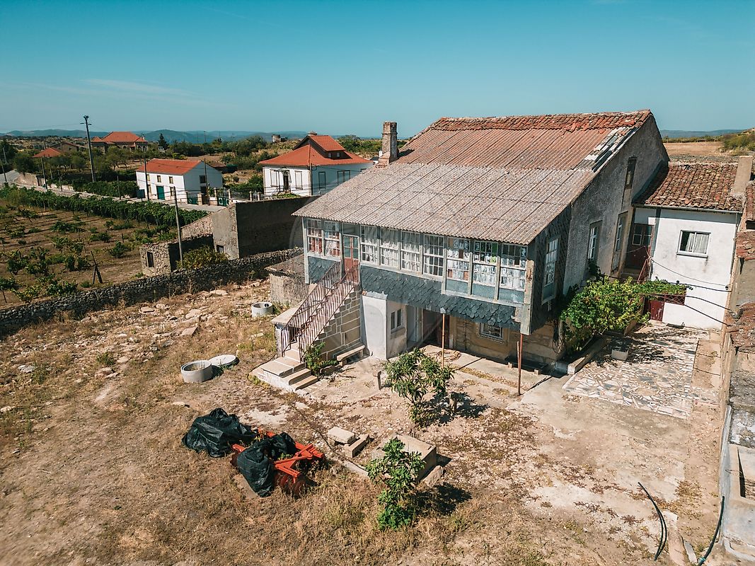 Casa T10 em Escalhão, Portugal N.º 19965