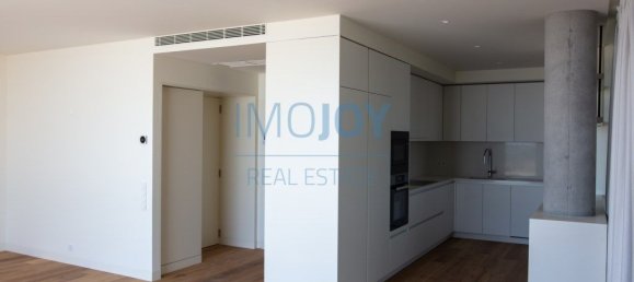 2 chambres Appartement à Porto, Portugal No. 62853 37