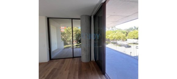 2 chambres Appartement à Porto, Portugal No. 62853 2