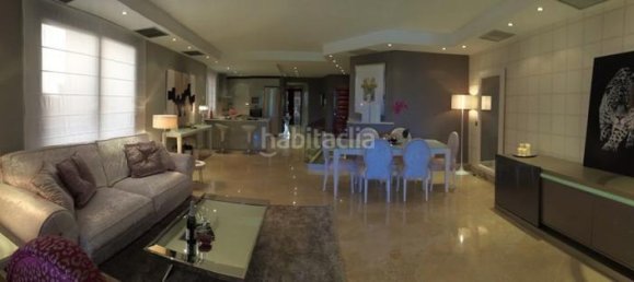 3 bedrooms Penthouse in Marbella, Spain No. 25257 7