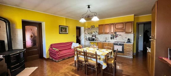 Apartamento de 5 divisões em Castellamonte, Italy N.º 18364 9