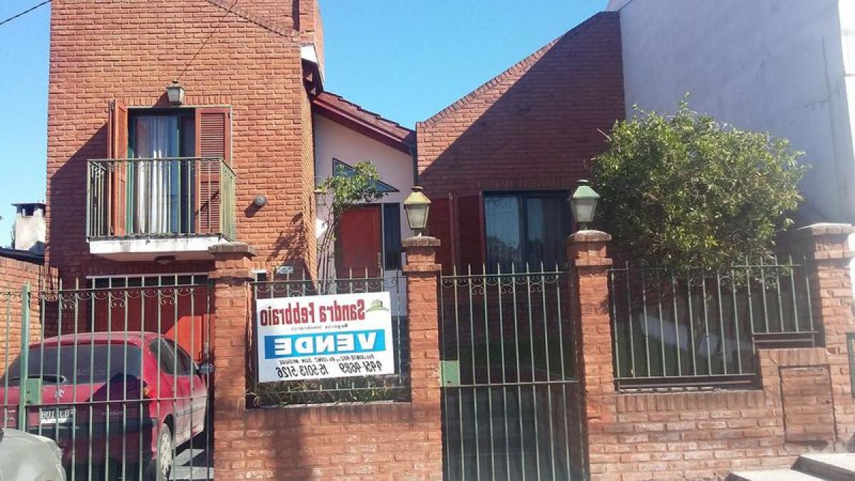 Casa T3 em San Miguel, Argentina N.º 59591