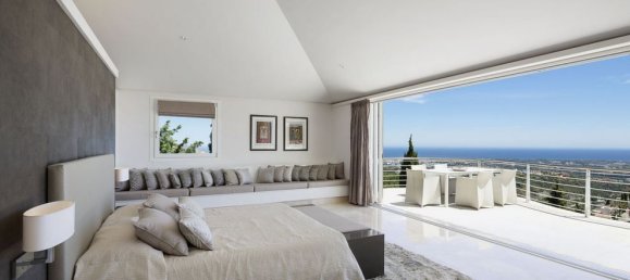 5 bedrooms Villa in Benahavis, Spain No. 19576 26