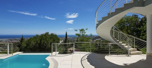 5 bedrooms Villa in Benahavis, Spain No. 19576 16