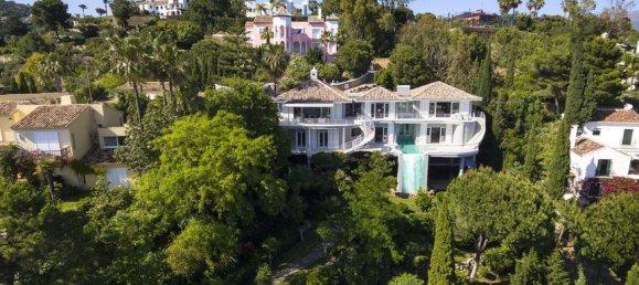 5 bedrooms Villa in Benahavis, Spain No. 19576 6