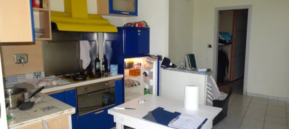 2 bedrooms Apartment in Turin, Italy No. 336301 9