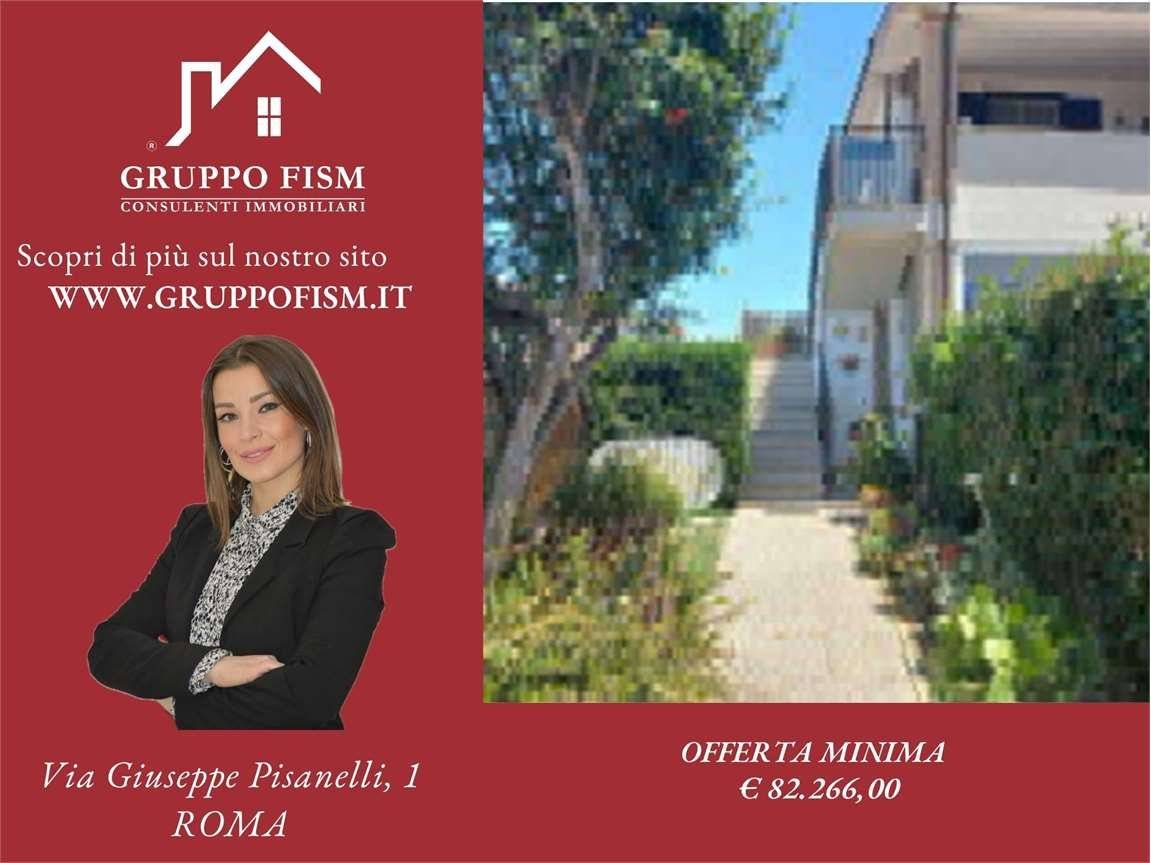 5 rooms Apartment in Fiumicino, Italy No. 292475