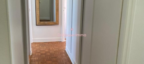 2 bedrooms Apartment in Drancy, France No. 176805 5