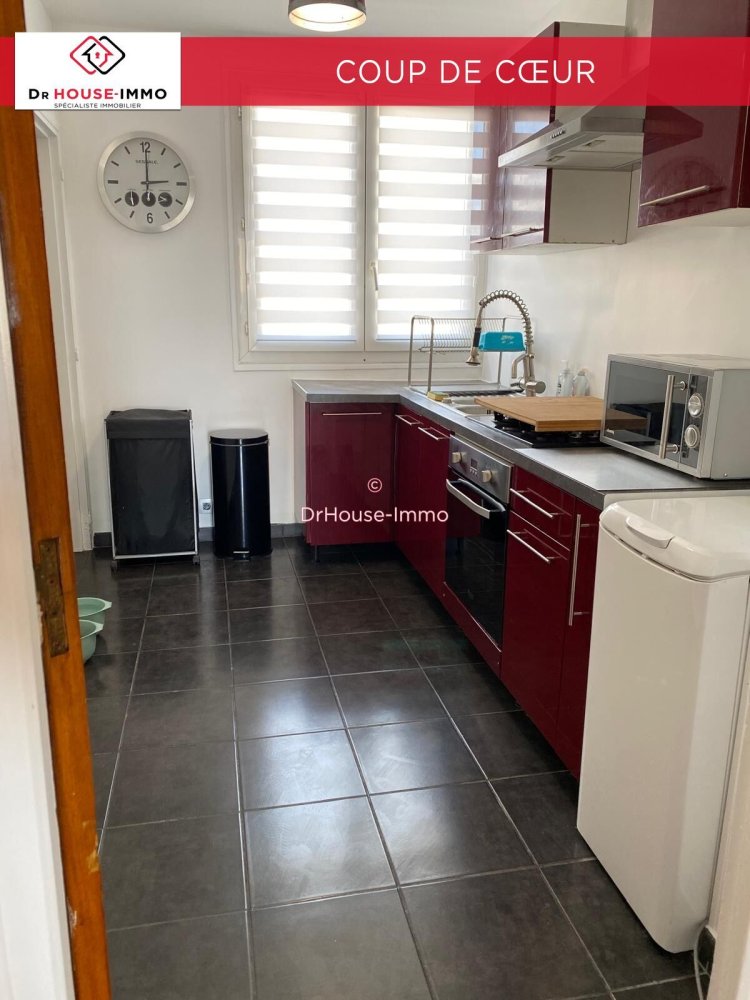 2 bedrooms Apartment in Drancy, France No. 176805