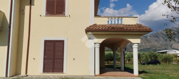 3 Schlafzimmer Villa in San Vittore del Lazio, Italy, Nr. 220853 13