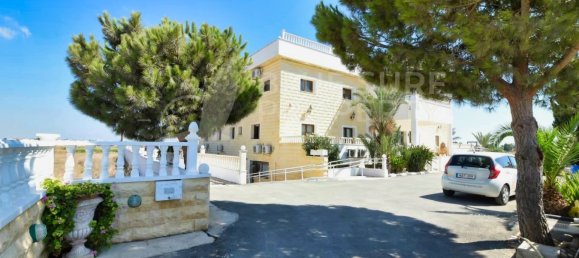 21 غرف نوم فيلا في Deryneia, Cyprus رقم 9235 4