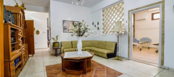 21 غرف نوم فيلا في Deryneia, Cyprus رقم 9235 14