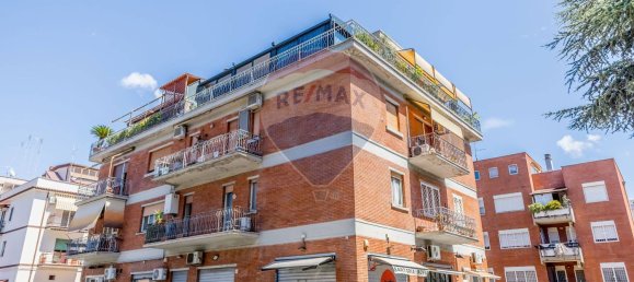 3 Schlafzimmer Wohnung in Rome, Italy, Nr. 372121 25