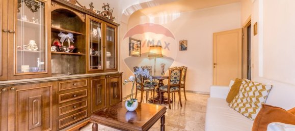 3 Schlafzimmer Wohnung in Rome, Italy, Nr. 372121 5