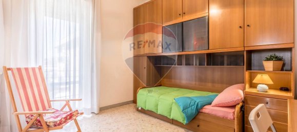 3 Schlafzimmer Wohnung in Rome, Italy, Nr. 372121 20