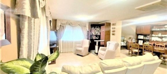 5 Schlafzimmer Haus in Valencia, Spain, Nr. 121676 5