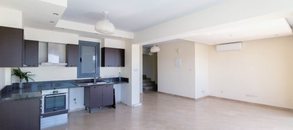 2 bedrooms Apartment in Larnaca, Cyprus No. 23148 9