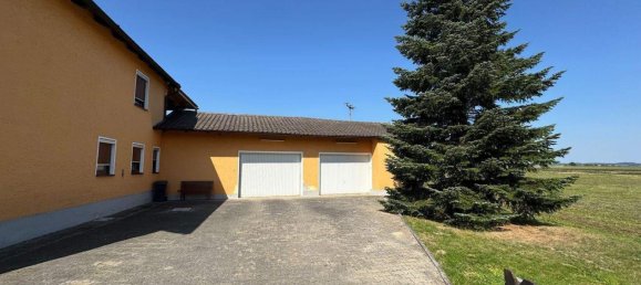 9-salle Maison de ville à Straubing-Bogen, Germany No. 289725 3