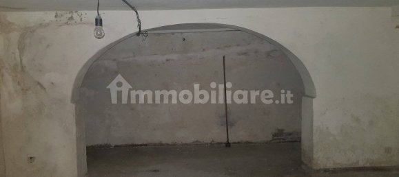 Almacén de 2 habitaciónes en Lucca, Italy No. 211549 15
