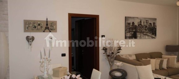 2 bedrooms Apartment in Sarmato, Italy No. 70950 9