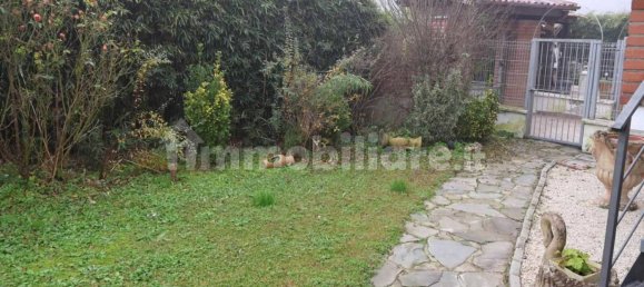 2 bedrooms Apartment in Sarmato, Italy No. 70950 5