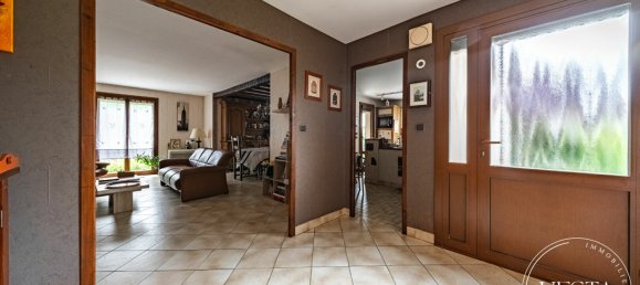 3 Schlafzimmer Haus in Fontaine-les-Dijon, France, Nr. 305681 4