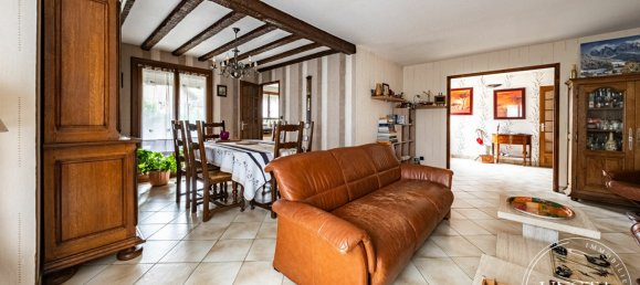 3 Schlafzimmer Haus in Fontaine-les-Dijon, France, Nr. 305681 6