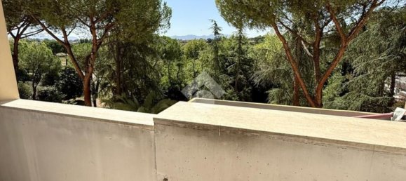 4 rooms Apartment in Rome, Italy No. 264056 15