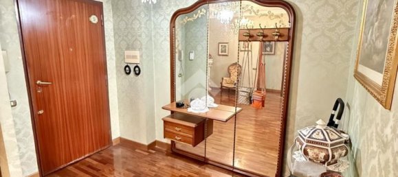 4 rooms Apartment in Rome, Italy No. 264056 21