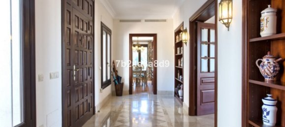5 Schlafzimmer Villa in Malaga, Spain, Nr. 102950 24