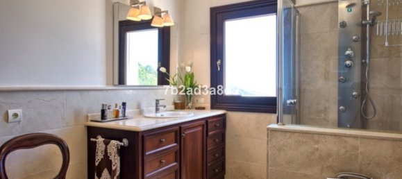 5 Schlafzimmer Villa in Malaga, Spain, Nr. 102950 25